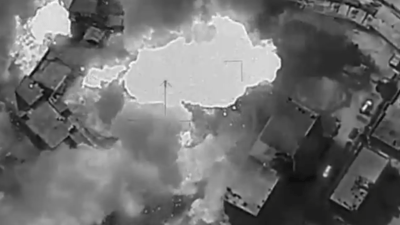 ئیسرائیل بۆردومانی وەزارەتی بەرگری سوریای كرد