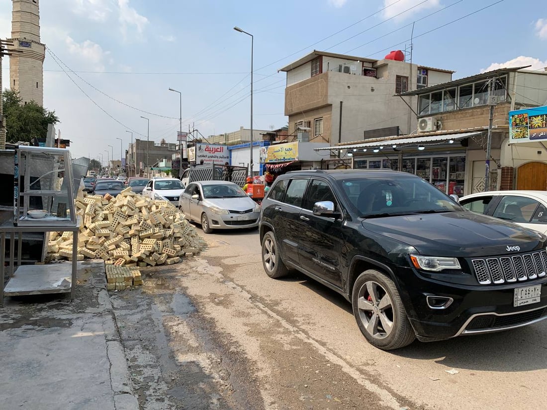 بغداد: مواد البناء تزعج سكان “الداخلية”.. والبلدية تتوعد بـ “الغرامة أو السجن”