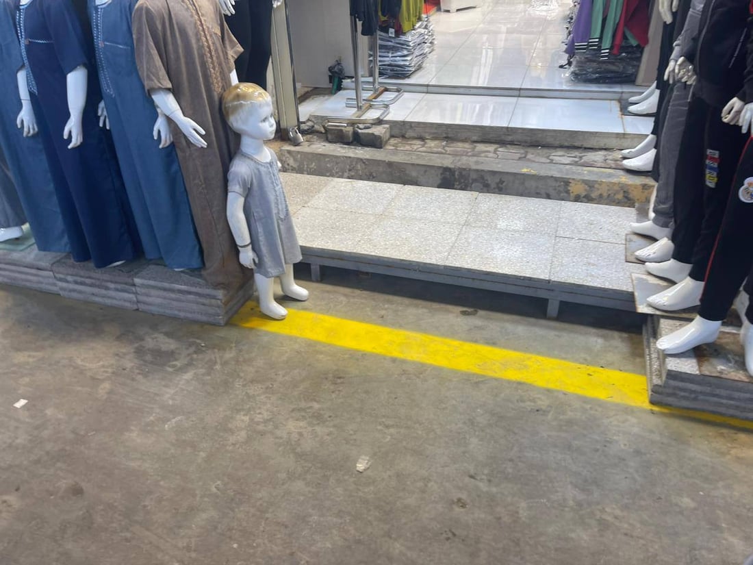 الفلوجة انتهت من ترسيم حدود سوق “النزيزة”.. لا بضائع بعد الخط الأصفر (صور) 