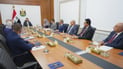 الزيدي يوجه بتوفير أدوية السرطان والقلب والكلى.. اجتماع مع كادر وزارة الصحة