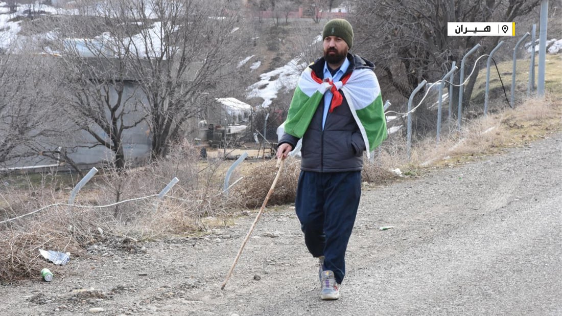 هاووڵاتییەک لە هیرانەوە بەپێ بەرەو هەولێر بەڕێکەوت