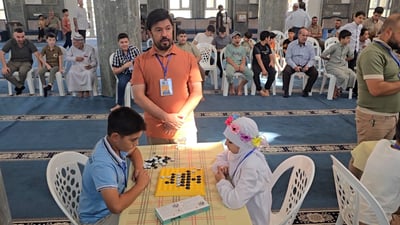 أذكياء الموصل جائزتهم عمرة.. مسابقة لـ”مكعب روبيك” وشارك المئات