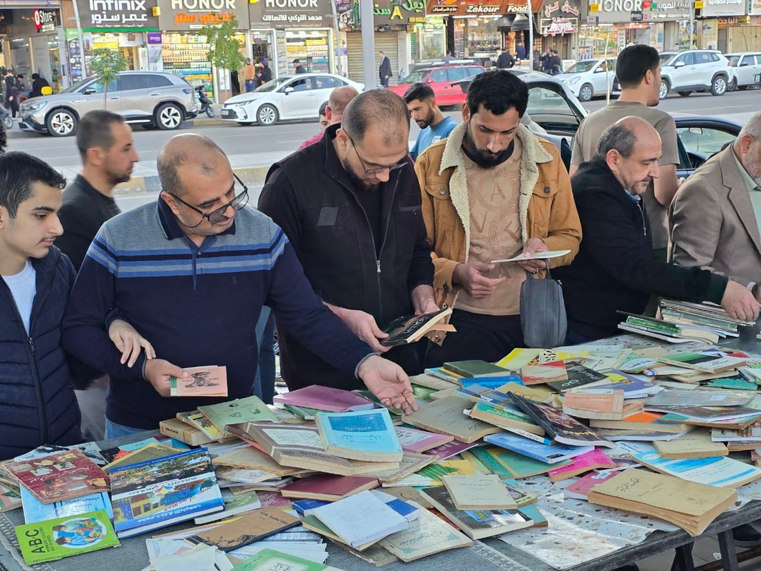 50 ألف كتاب ورسائل ثقافية.. الموصل تحتفل بالذكرى التاسعة لرصيف الكتب