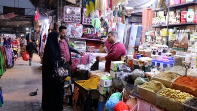 فيديو: “بيت أبو الهوا”.. 200 عام مع الزيوت والأعشاب والأدوية في الكوت القديمة