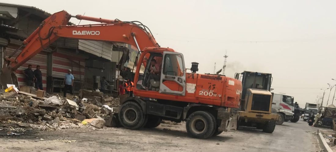 صور من سوق أبو دشير بعد تحريره من “صبات” حاصرته منذ 2006