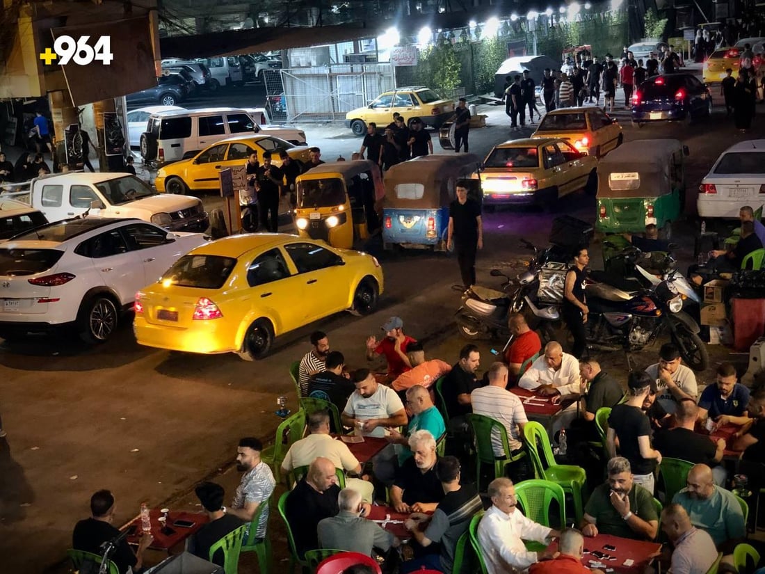 صور: ليالي الأنس في الكفاح تجمع الشباب والشياب على الشاي الأطيب في بغداد