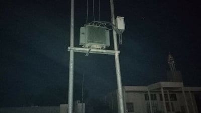 بعد انقطاعها لـ24 ساعة.. آل صخيل: اشتقنا لموظفي كهرباء السماوة