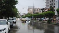 الأمطار خفيفة اليوم والثلوج ستهطل غداً.. توقعات الطقس و...