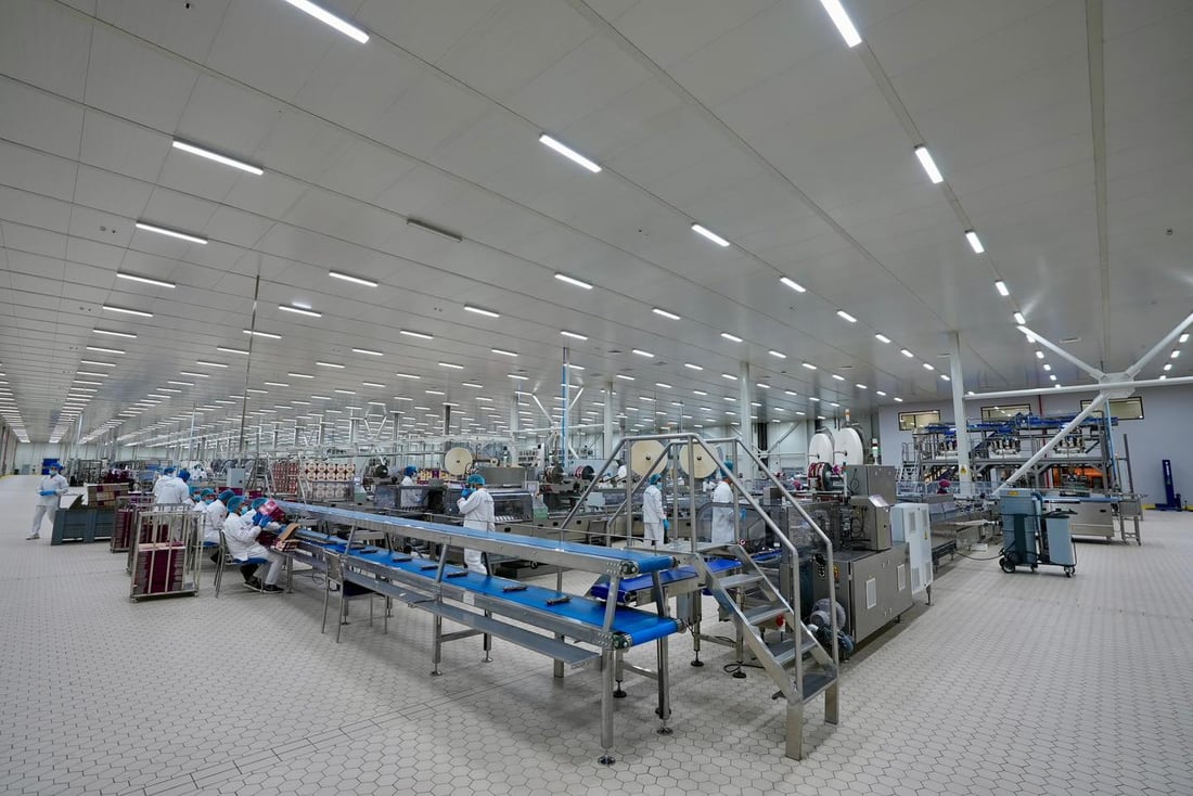 السوداني يفتتح مصانع الشركة العربية المتحدة للصناعات الغذائية المحدودة