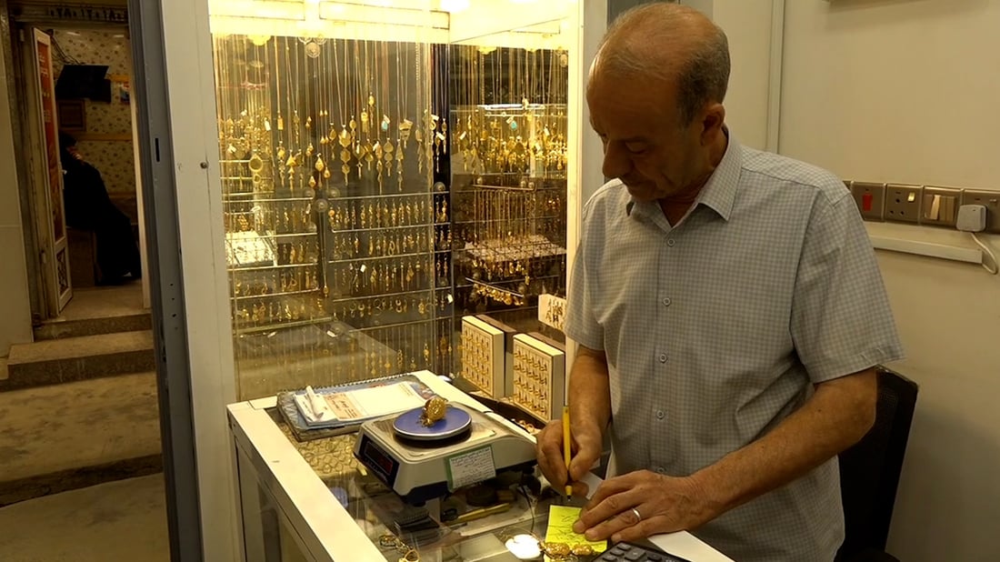 أونصة الذهب في العراق ترتفع إلى 4,414,464 ديناراً