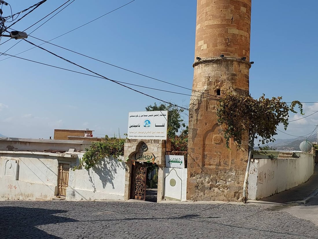 صور: فرنسا تتكفل بترميم مقبرة السلطان وكورا سريجي و 4 مواقع أخرى في العمادية