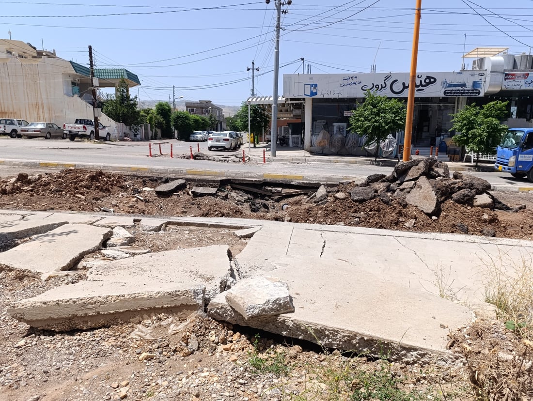 شه‌قامى به‌رده‌م نەخۆشخانەی عەنەب هێشتا داخراوە