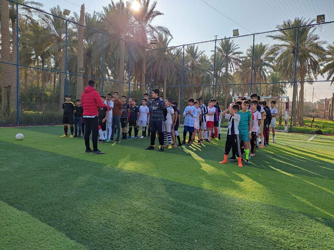 صور: ملاعب الخماسي تكتظ بشُبّان هيت في العطلة الربيعية