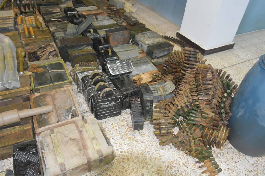 صور: الاستخبارات تداهم مقر “أبو درع” في مدينة الصدر وتصادر قاذفات وبيكيسيات