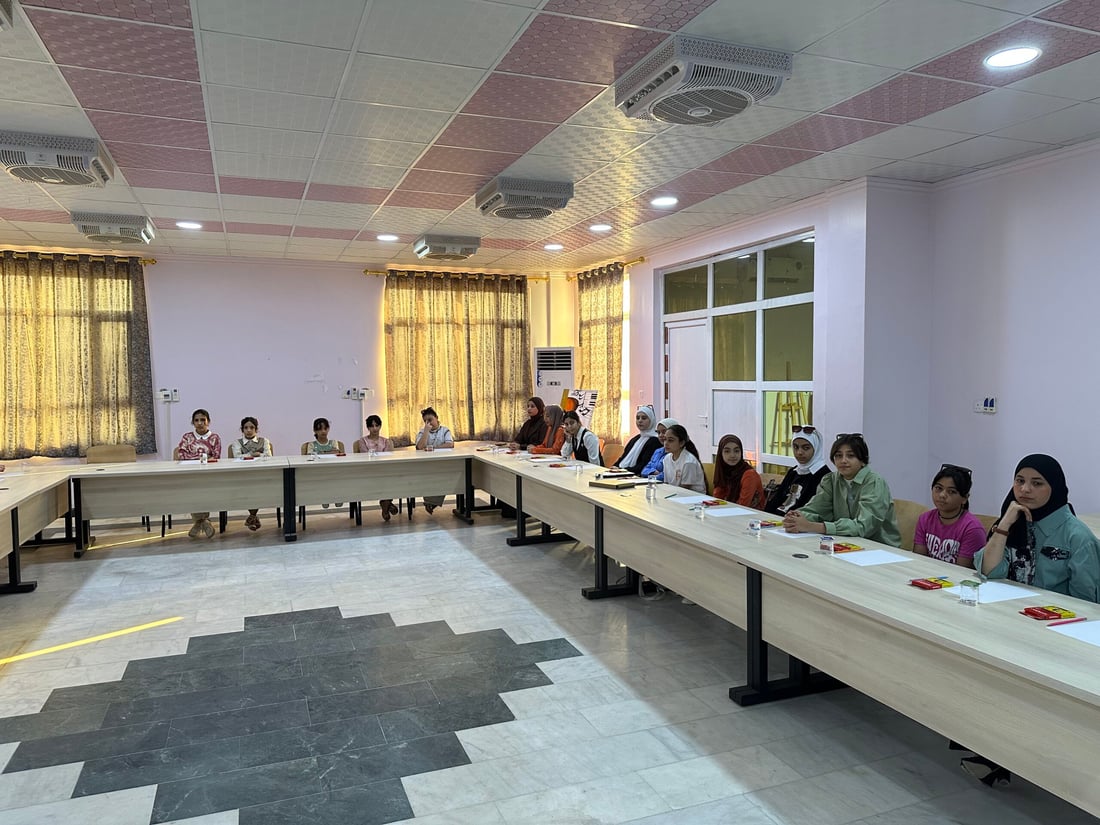 Hit Youth Forum holds drawing workshop for teenage girls in Anbar