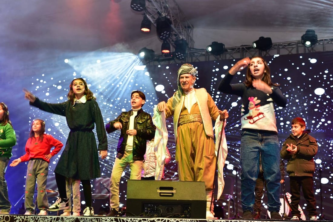 مام عەوڵا و نونو منداڵانیان خەنی كرد