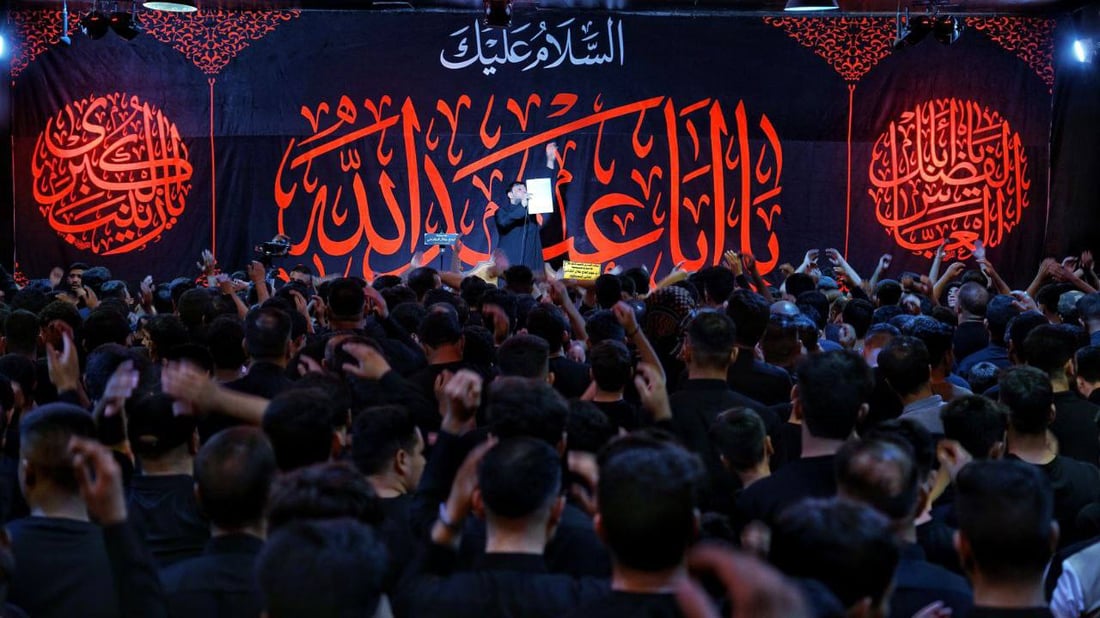 فاقد الموسوي يلهب ليالي النعمانية.. المئات حضروا في حسينية جلال الكناني (صور)