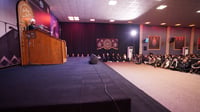 صور: قيس الخزعلي يعتلي المنبر والسوداني يحضر عزاء 
