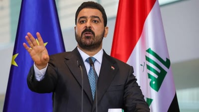 بغداد تستنكر استهداف مطار الرياض وتطالب بوقف شامل للأعمال العسكرية