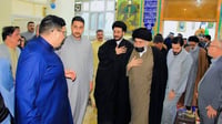 فيديو وصور: الصدر يزور إحدى الحسينيات في النجف