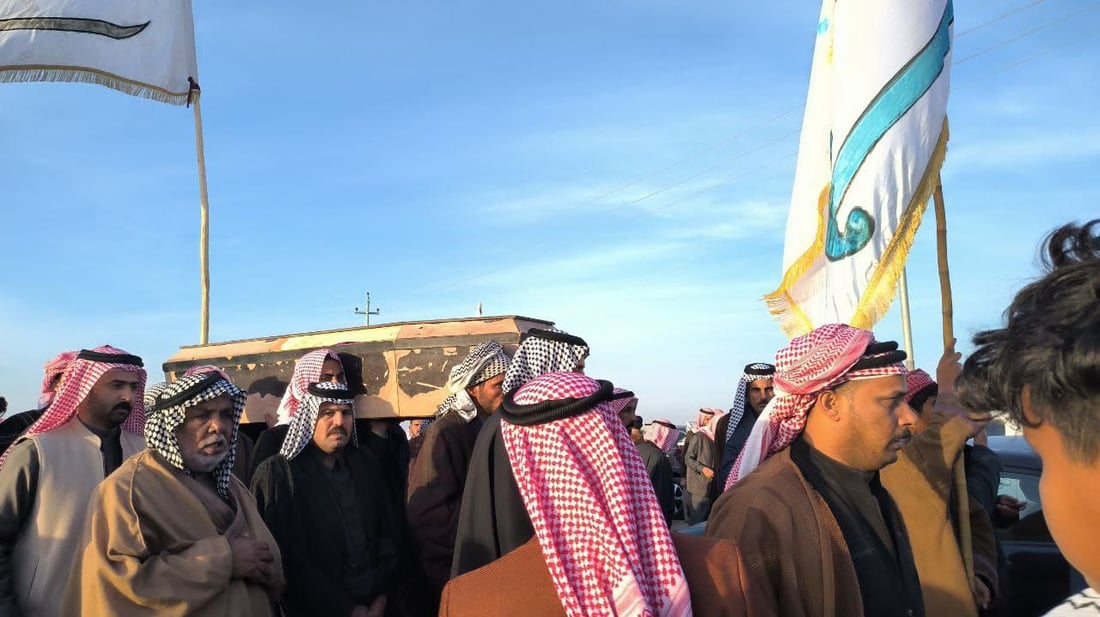 “بني حجيم” تشيّع الشيخ بجّاي إلى مثواه الأخير في وادي السلام (صور)