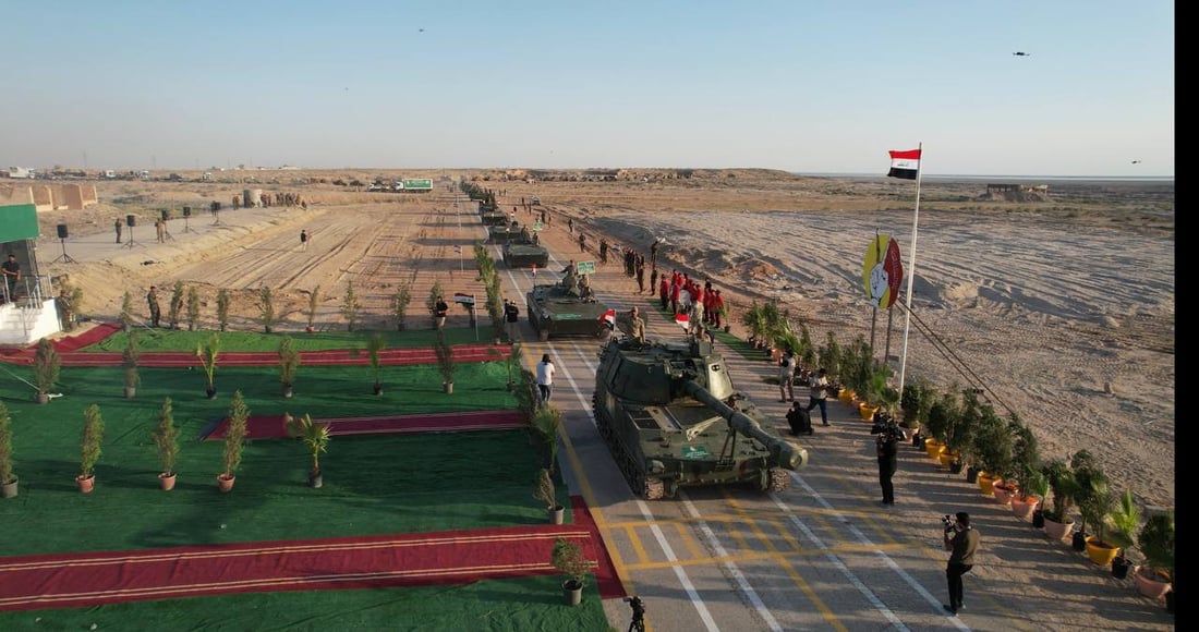 صور: فرقة العباس تستعرض “الجاهزية القتالية” بمشاركة طائرات الهليكوبتر