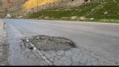 Drivers appeal for pothole repairs on Hamilton Road