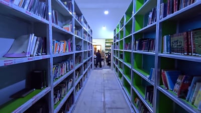 5 ملايين كتاب إلى الناصرية.. المكتبة المركزية تطورت وتعمل مع العتبات