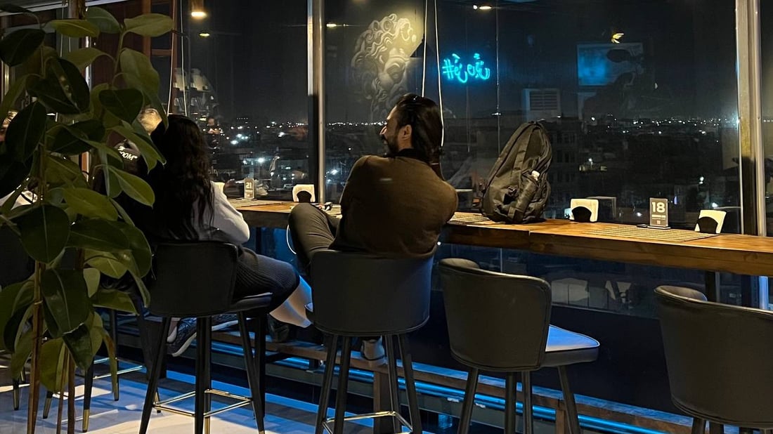 صور: إطلالة ساحرة على البصرة من الأعلى.. فكرة مقهى من لوحة بيكاسو “جرنيكا”