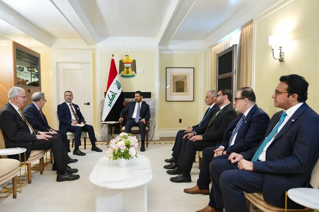 الزيدي في نيويورك يبحث الإصلاح الاقتصادي والاستثمار مع رئيس معهد الشرق الأوسط