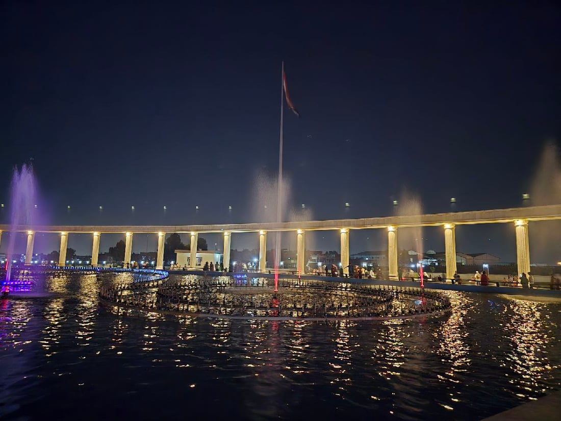 صور من الموصل الآن: العوائل تجمعت في بارك الربيع لمشاهدة فرنسا والبرتغال