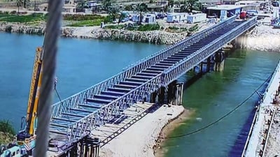 افتتاح جسر جرف الصخر لتسهيل وصول الزائرين إلى كربلاء