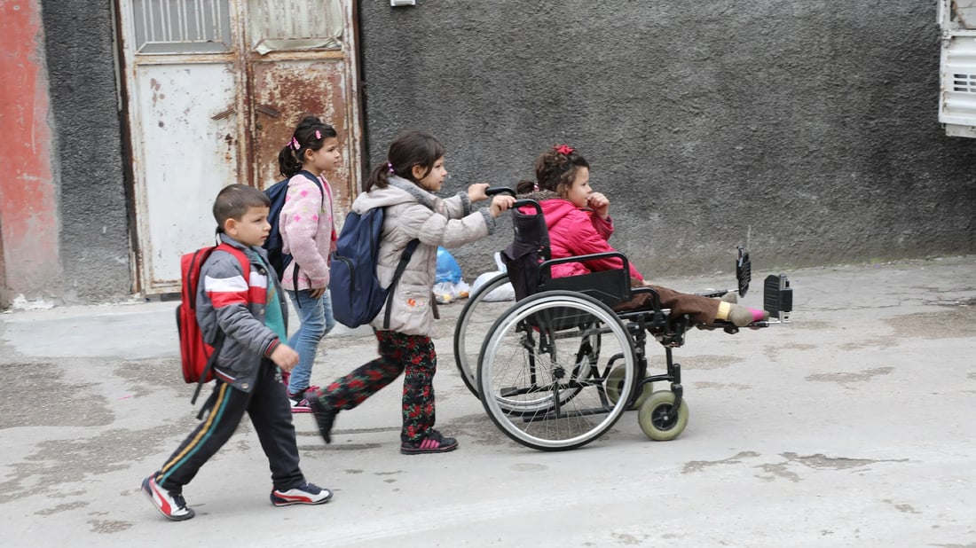 لە رێگەی لیژنەیەکى پسپۆرییه‌وه‌ منداڵانی خاوەن پێداویستی تایبەت ده‌خرێنه‌ به‌رخوێندن