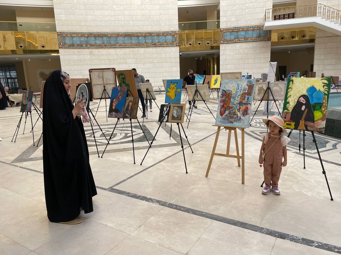محارب المخدرات حاضر في قصر الثقافة.. كرنفال النجف السنوي يحتفي بالعمل الإنساني