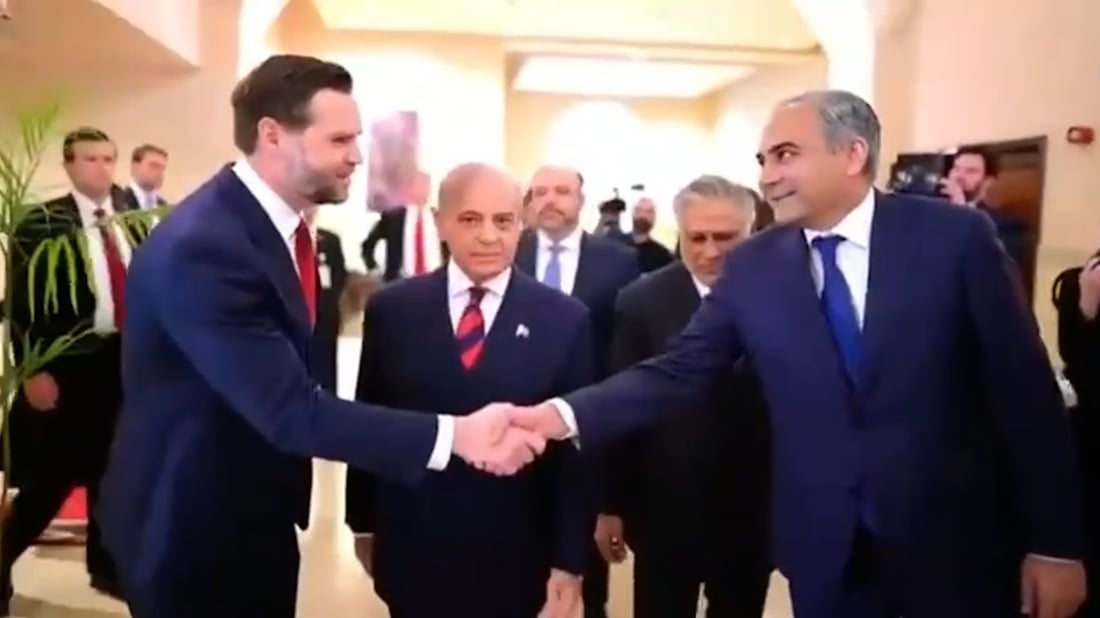 محادثات إسلام آباد تنطلق بلقاء بين رئيس الوزراء الباكستاني والوفد الأميركي