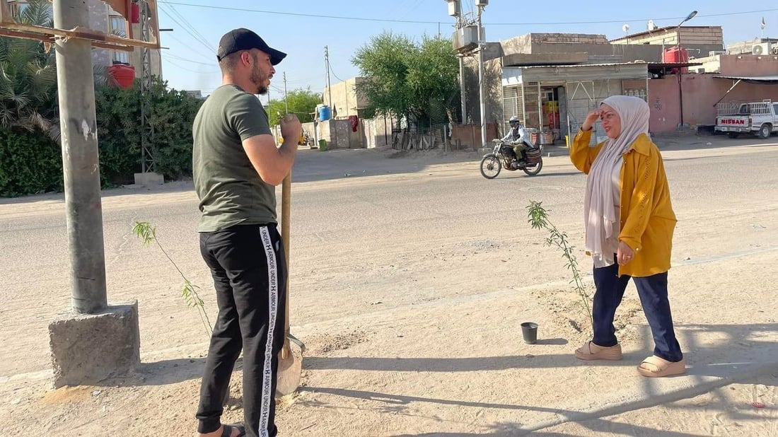 اتفاق مع أهل خور الزبير.. نزرع “شوك البحر” أمام بيوتكم وتتعهدون السقي (صور)