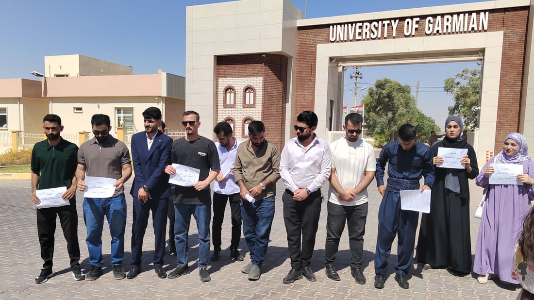 دەرچووە یەکەمەکانی زانکۆ هەڕەشەی مانگرتنی سەرتاسەری دەکەن
