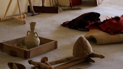 فيديو: تراث قدامى سنجار محفوظ ومتاح للزائرين.. تحف وقبعات من مئات السنين