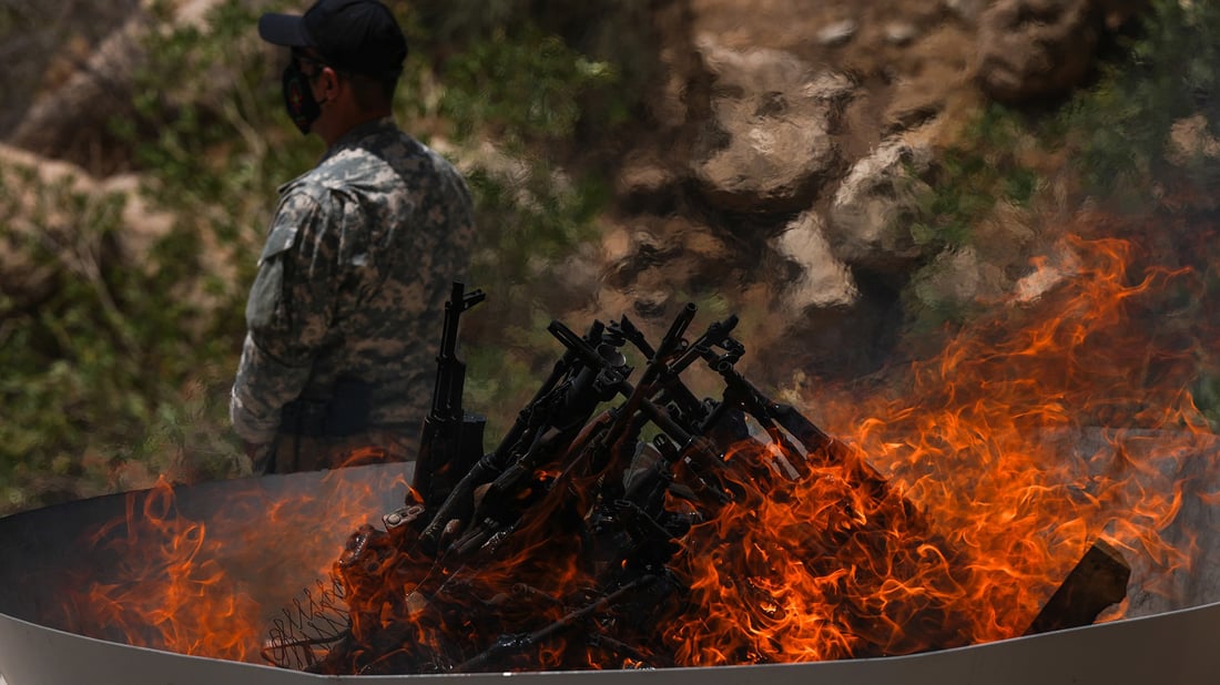 عێراق چەکدانانی پەکەکە بەزیادبوونی سەقامگیری دەزانێ