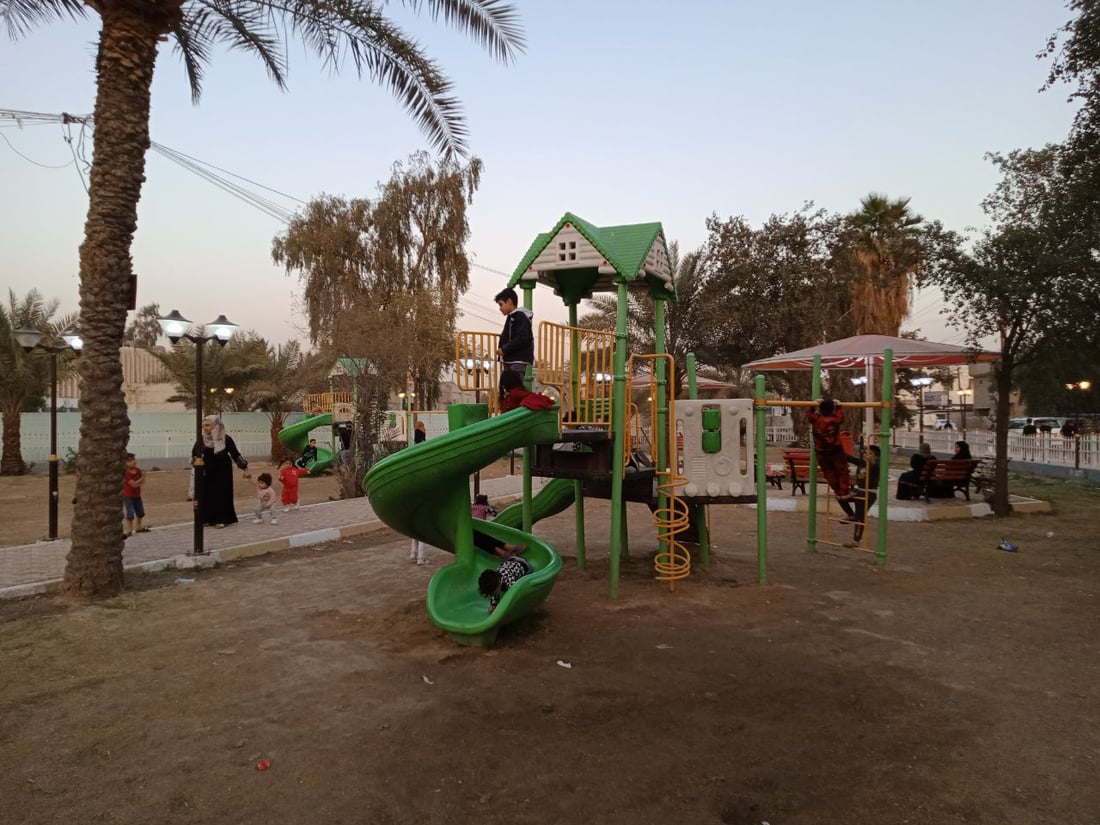 بغداد: عوائل تبحث عن حدائق جديدة.. “الجمهورية” مزدحمة دائماً (فيديو)