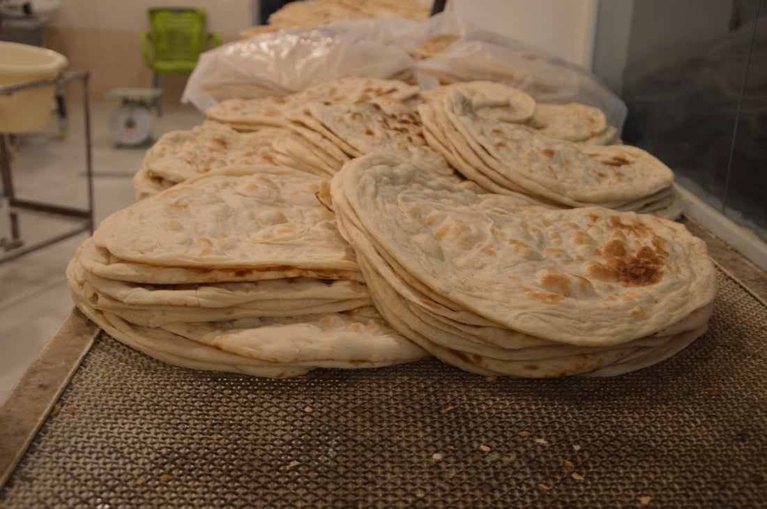 أفران تكريت تنبّه: طحين الحصة أحسن والجودة “استقرت” رغم أننا نخلطه مع التركي