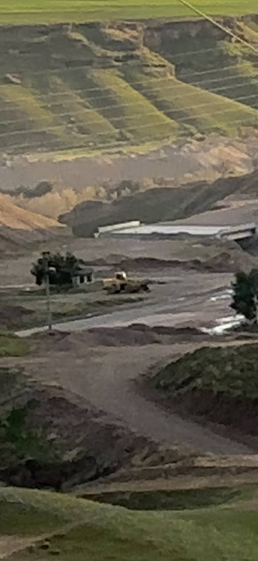 له‌ ده‌ربه‌ندیخان ژینگه‌ى شاخى گوڵان و تونى بابا به‌ره‌و له‌ناوچوون ده‌چێت