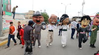 لن تصادف هذا كل يوم.. دمى عملاقة ترقص في شوارع كركوك خلا...