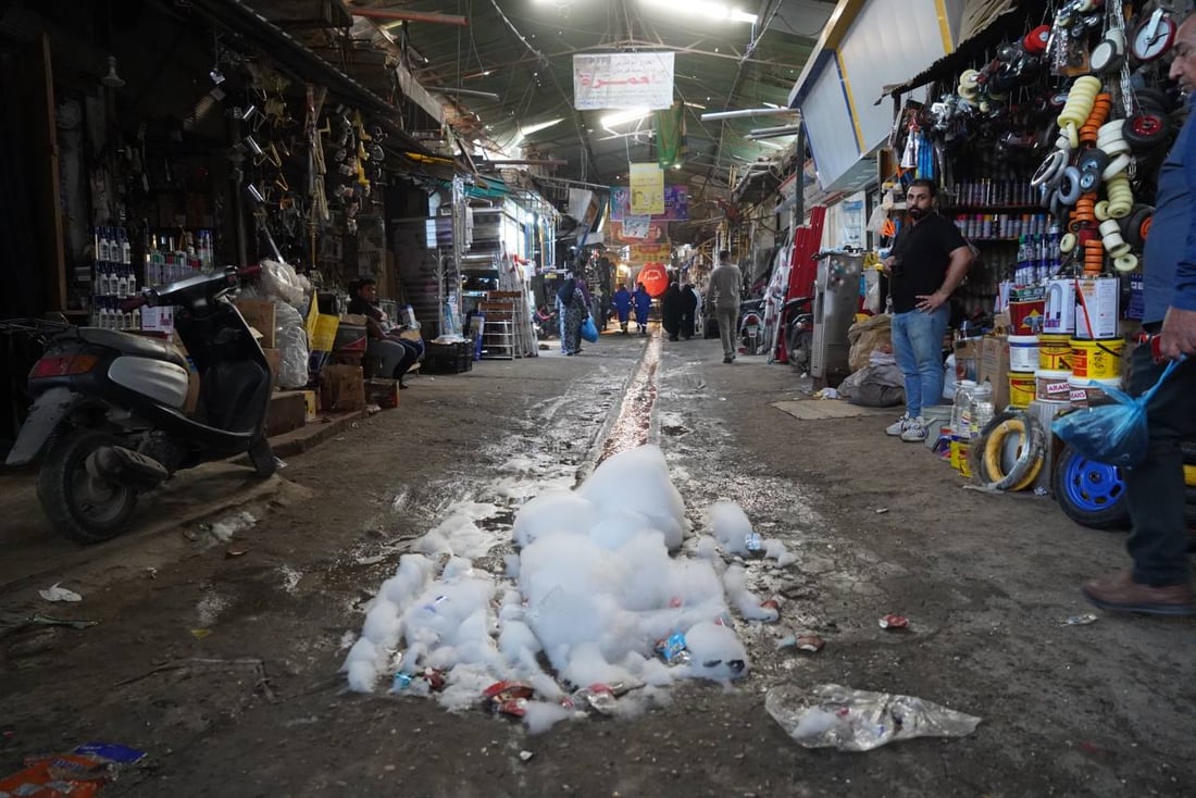 صور: النيران التهمت مخازن الإسكافية في سوق العشار وسط البصرة