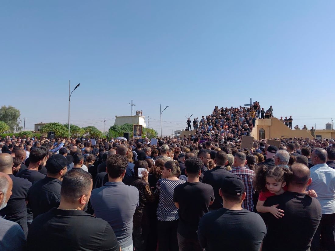 إلى مقبرة القيامة.. صور من التشييع الكبير ظهر اليوم لضحايا فاجعة الحمدانية