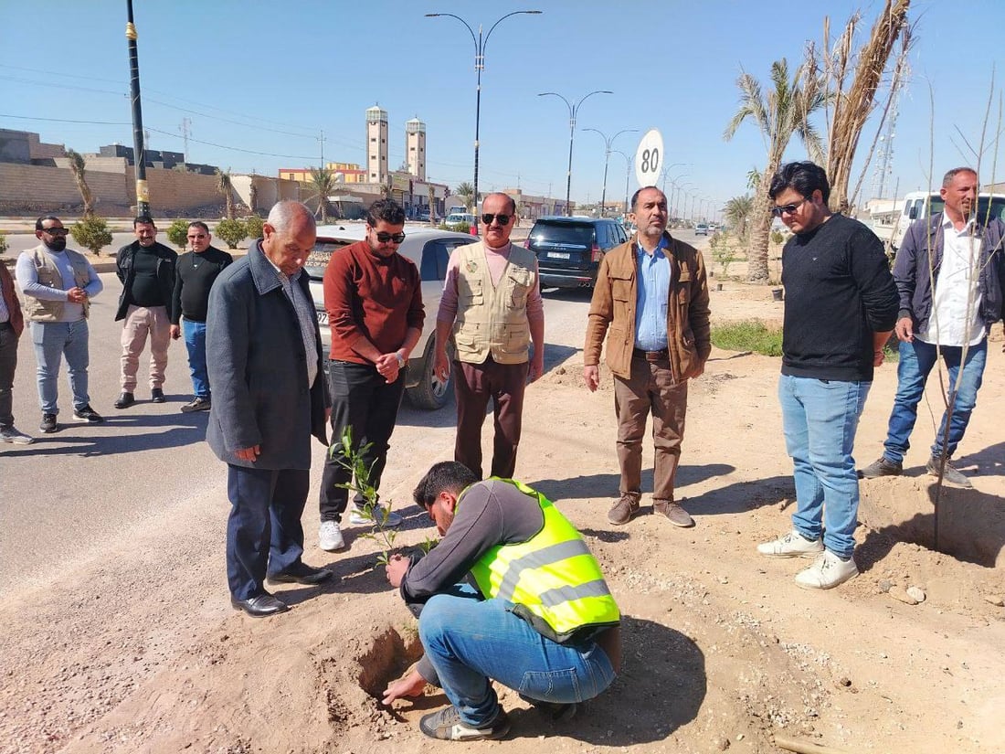 حملة التشجير الربيعية انطلقت.. صور من 8 مدن في الأنبار