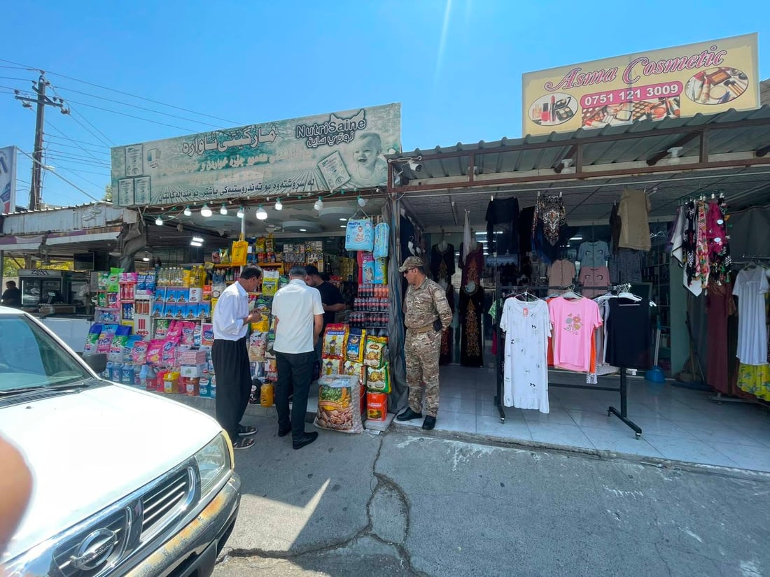 شۆستەی دوو بازاڕی هەولێر لە کەلوپەلی دوکانداران و عارەبانە پاککرایەوە