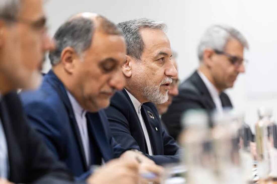 رۆیتەرز: ئێران بە ئەنقەست دانوستانەکانی لەگەڵ ئەمریکا دوادەخات