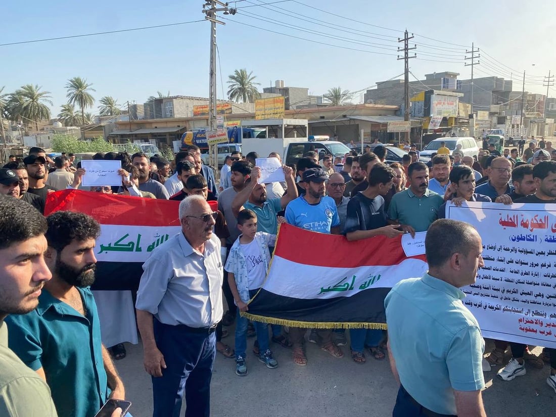 الگاطون تحتج على تلكؤ مشروع مجاري بعقوبة وتسأل نوابها: أين أنتم بعد الانتخابات؟ (صور)