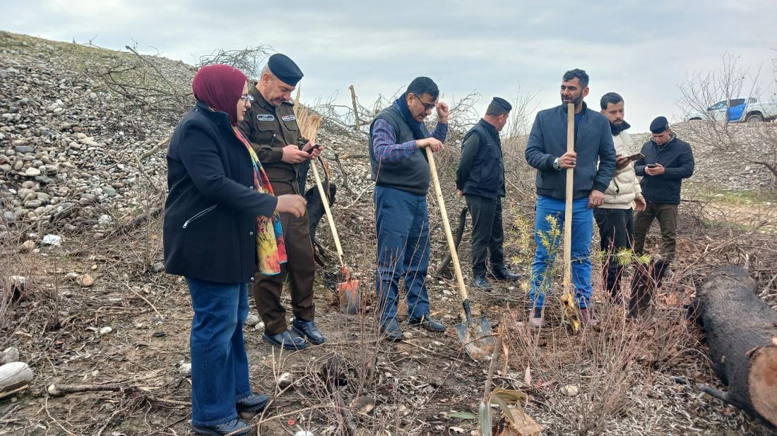 غابات قرة بك تعود مجدداً.. حرق شواطئ الزاب يواجه بحملة تشجير (صور)